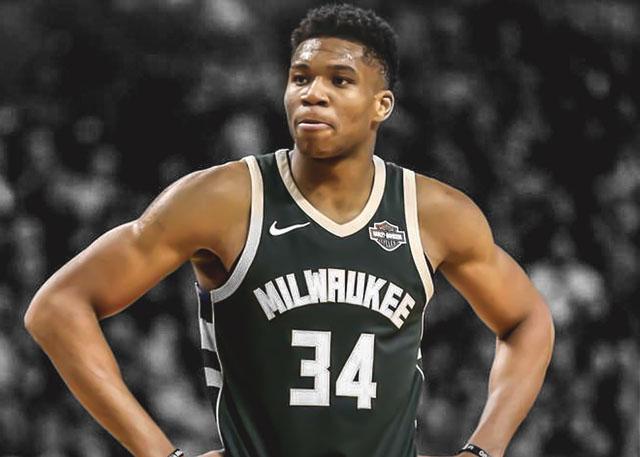 记者：国米、尤文和水晶宫想冬窗引进阿克，曼城要价3500万欧（记者：阿克成国米、尤文与水晶宫冬窗目标，曼城标价3500万欧）